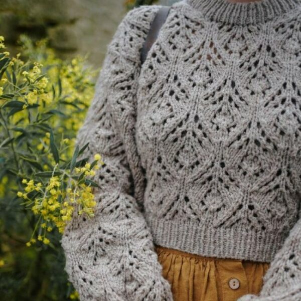 assortiment de fil • Whiterun • sweater dessiné par Melody Hoffmann @Mandarine's